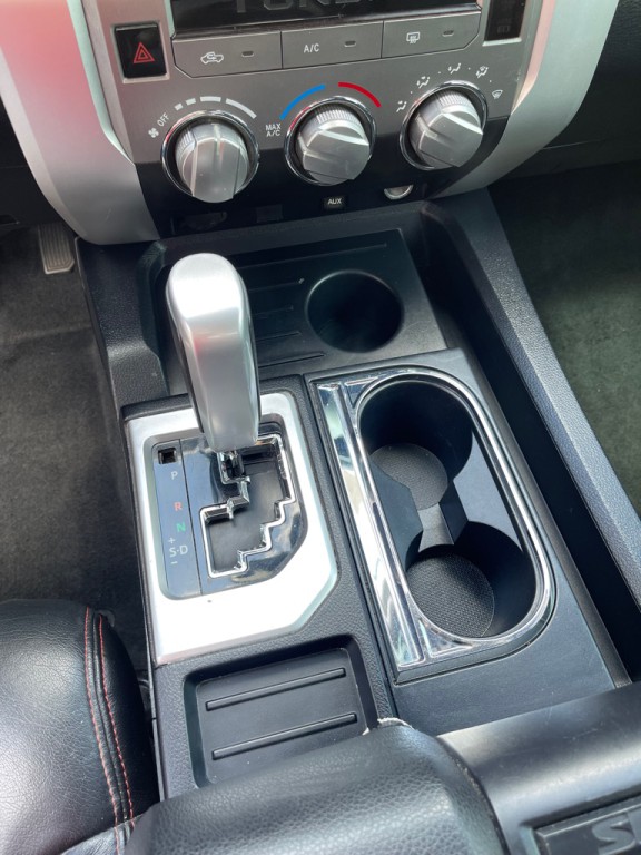 2019 Toyota Tundra Image 11