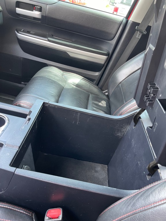 2019 Toyota Tundra Image 12
