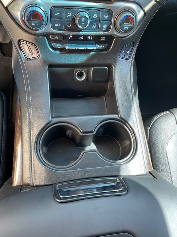 2017 Chevrolet Tahoe Image 14