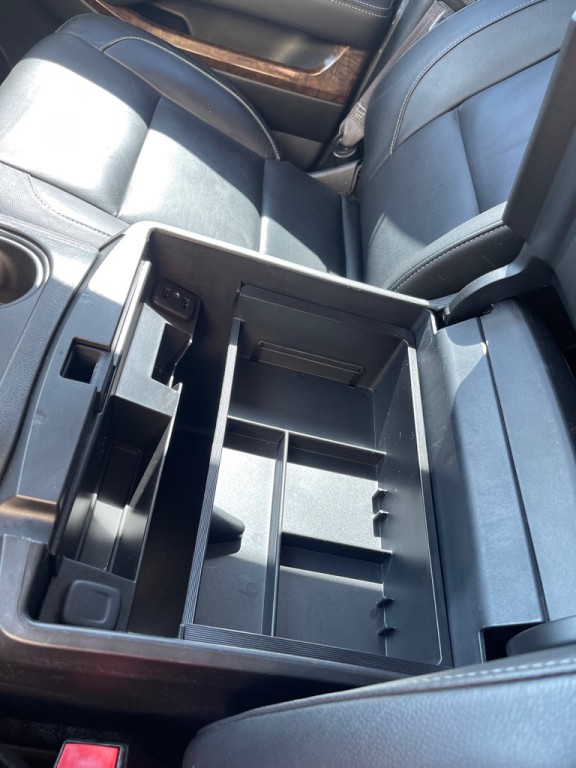 2017 Chevrolet Tahoe Image 16