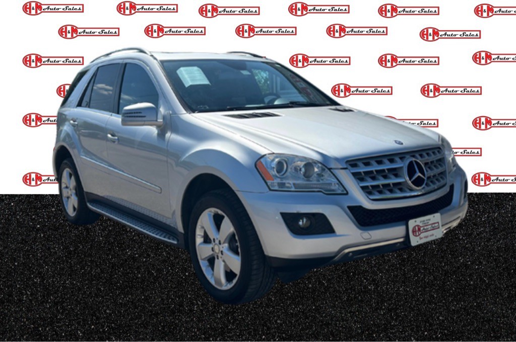 2011 Mercedes-Benz M-Class Image 1