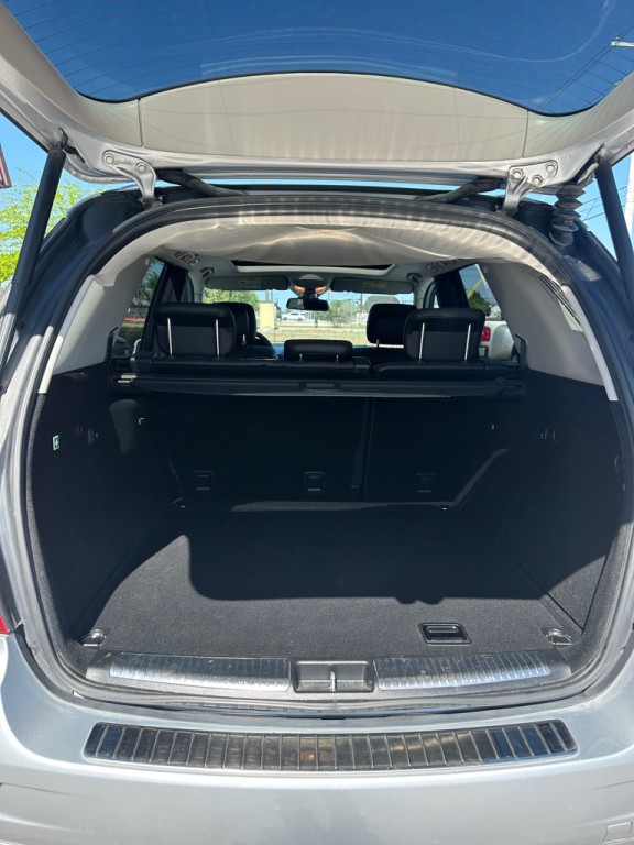 2011 Mercedes-Benz M-Class Image 16