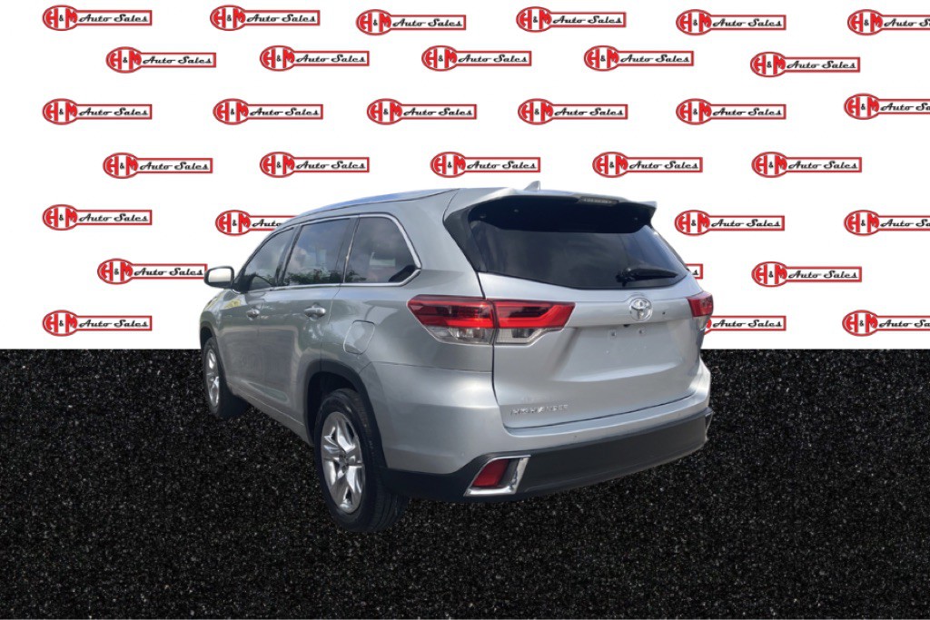 2018 Toyota Highlander Image 7