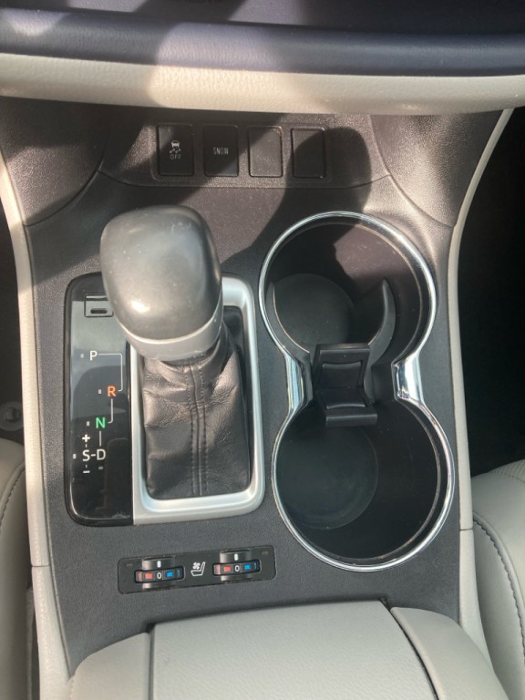 2018 Toyota Highlander Image 12