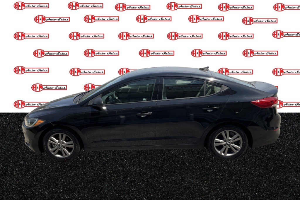 2017 Hyundai Elantra Image 6