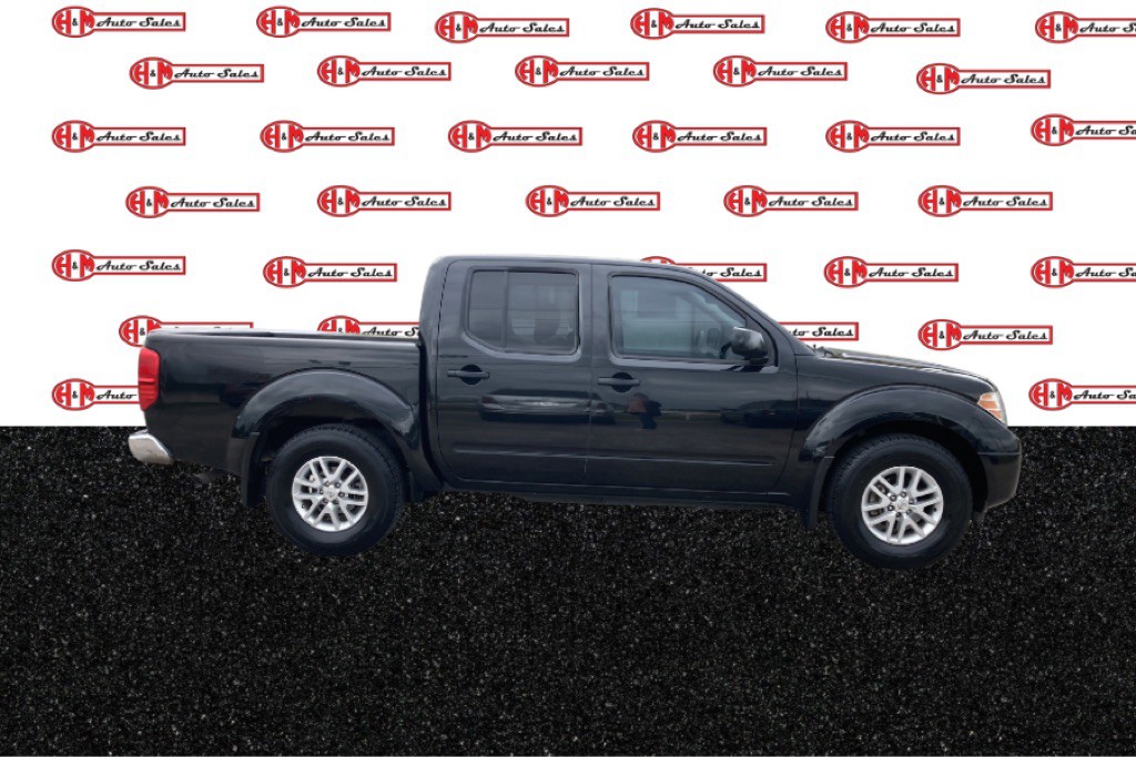 2021 Nissan Frontier Image 2