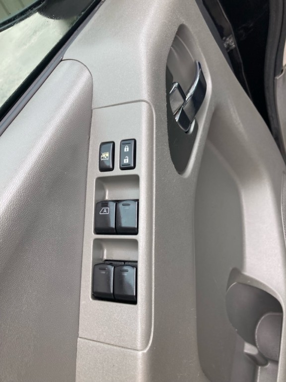 2021 Nissan Frontier Image 9