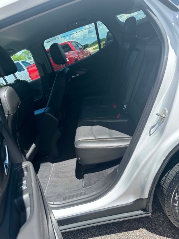 2020 GMC Terrain Image 10
