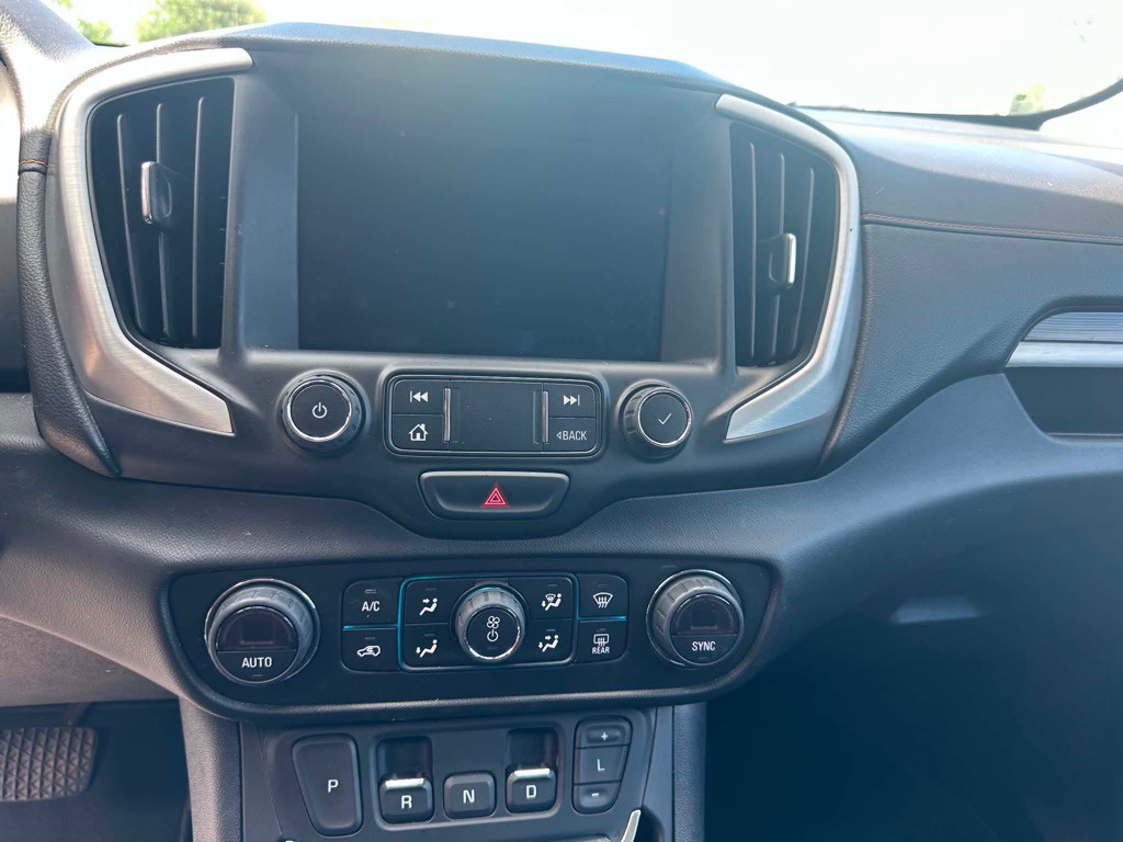 2020 GMC Terrain Image 11