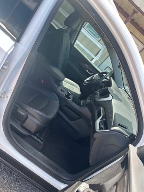2020 GMC Terrain Image 12