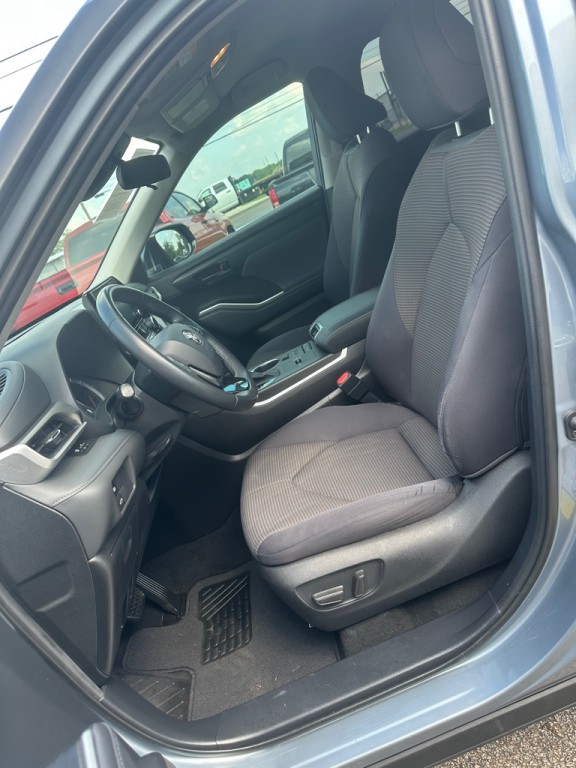 2020 Toyota Highlander Image 10