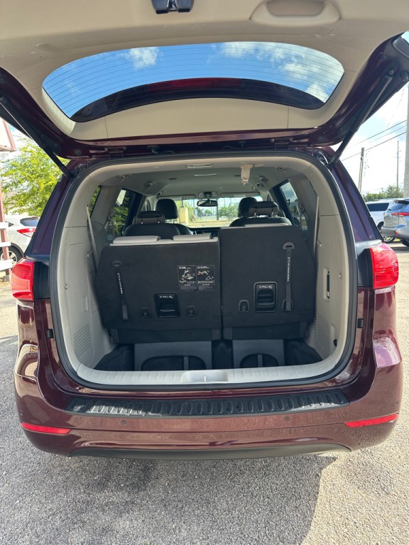 2016 Kia Sedona Image 17