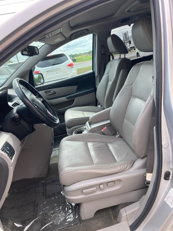 2013 Honda Odyssey Image 10
