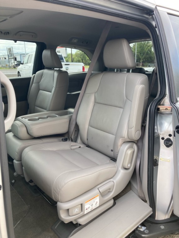 2013 Honda Odyssey Image 14