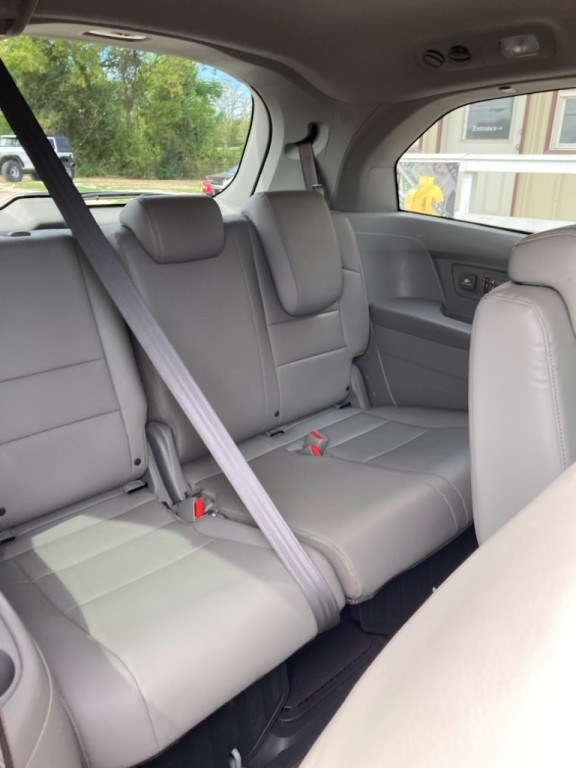 2013 Honda Odyssey Image 20