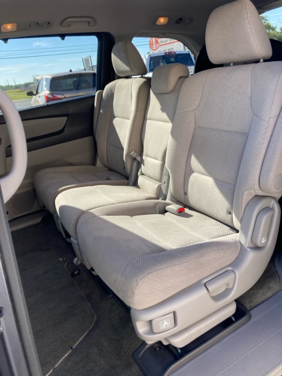 2017 Honda Odyssey Image 15