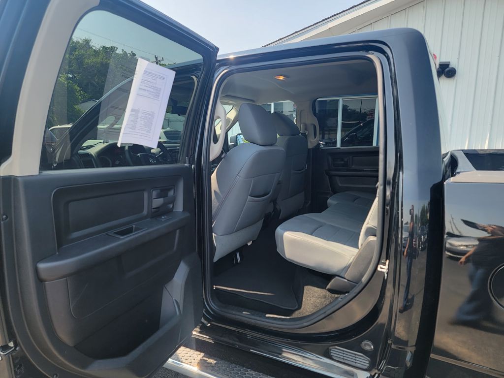 2014 RAM 1500 Image 14