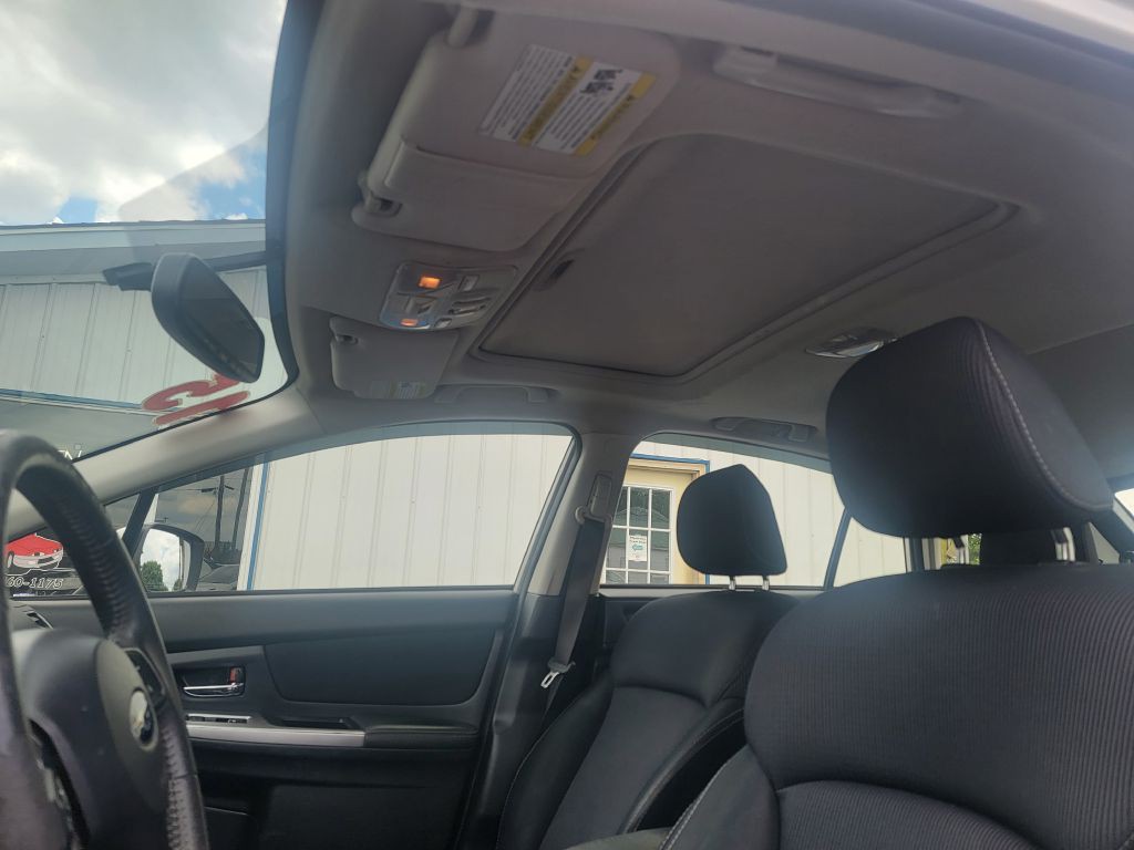 2015 Subaru Impreza Image 10