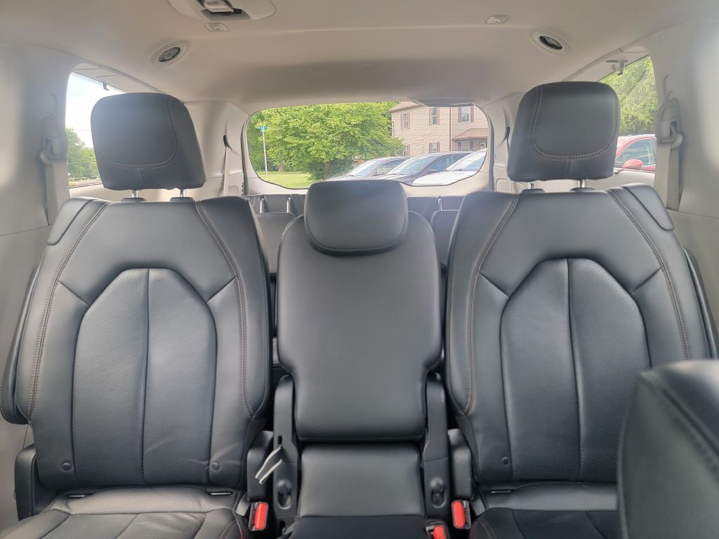 2019 Chrysler Pacifica Image 12