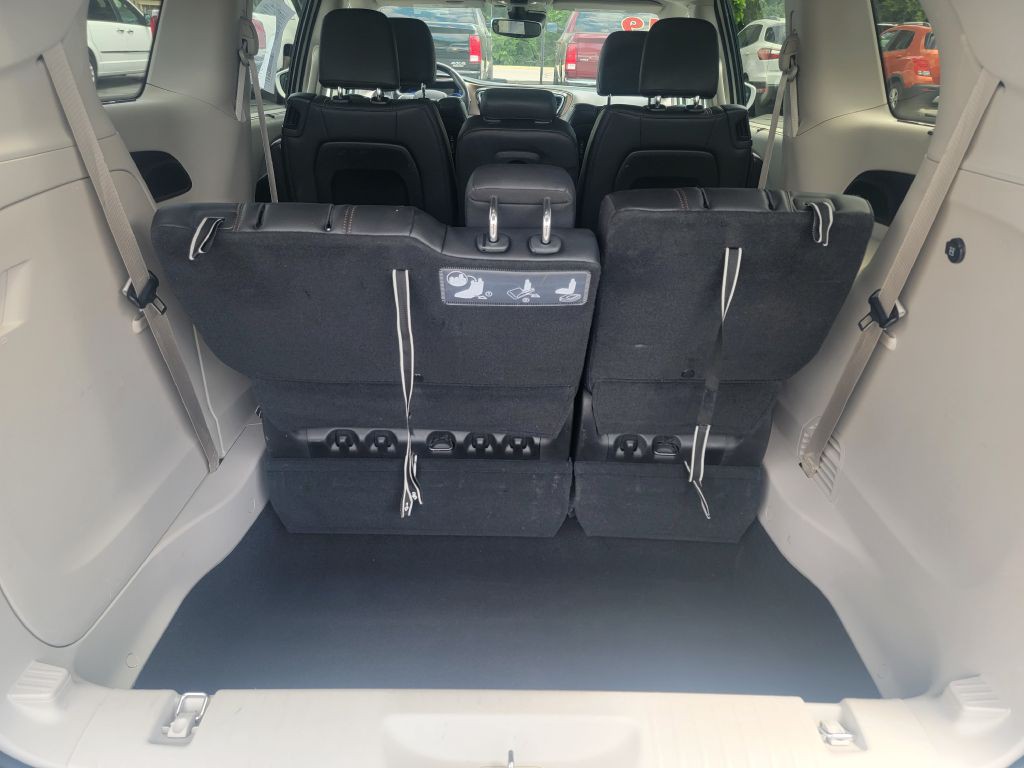 2019 Chrysler Pacifica Image 14