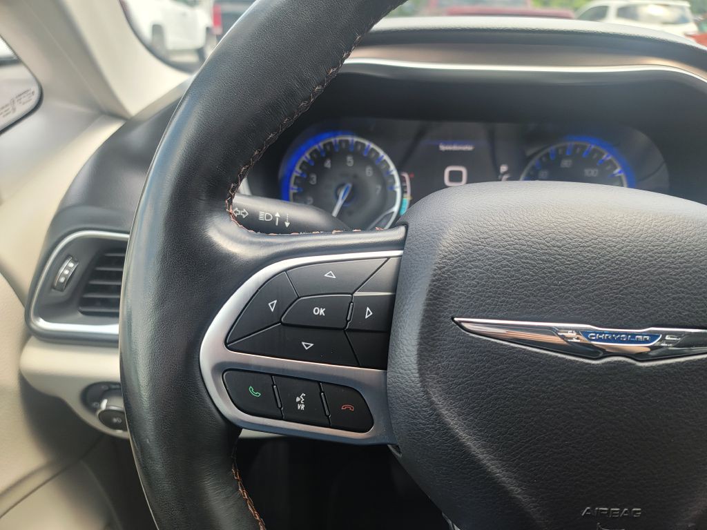 2019 Chrysler Pacifica Image 20