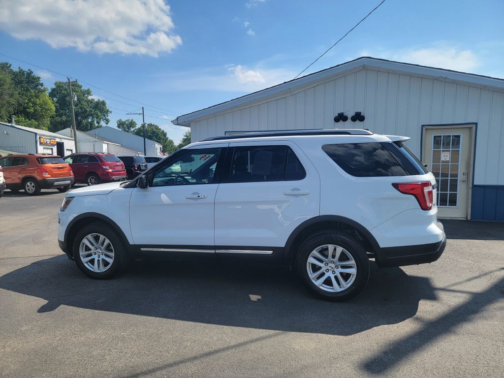 2019 Ford Explorer Image 2