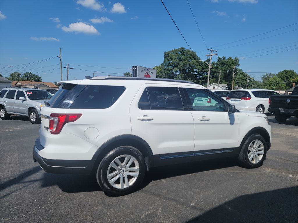 2019 Ford Explorer Image 3