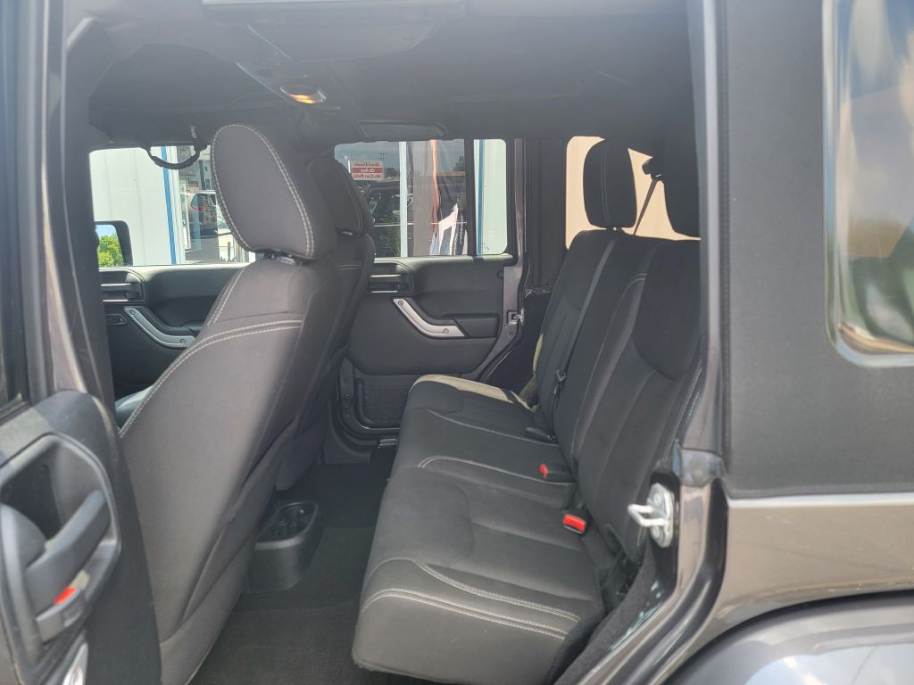 2016 Jeep Wrangler Unlimited Image 10