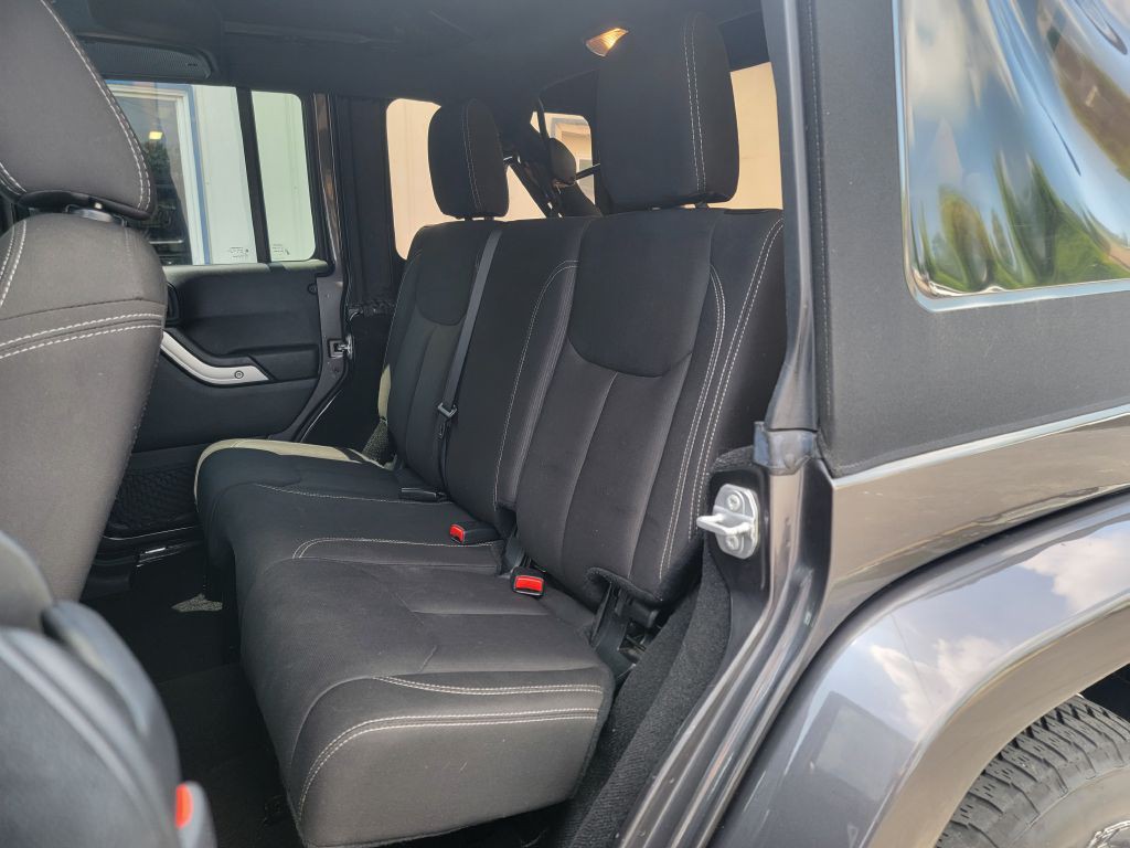 2016 Jeep Wrangler Unlimited Image 12
