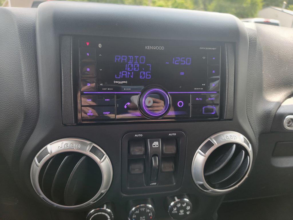 2016 Jeep Wrangler Unlimited Image 22