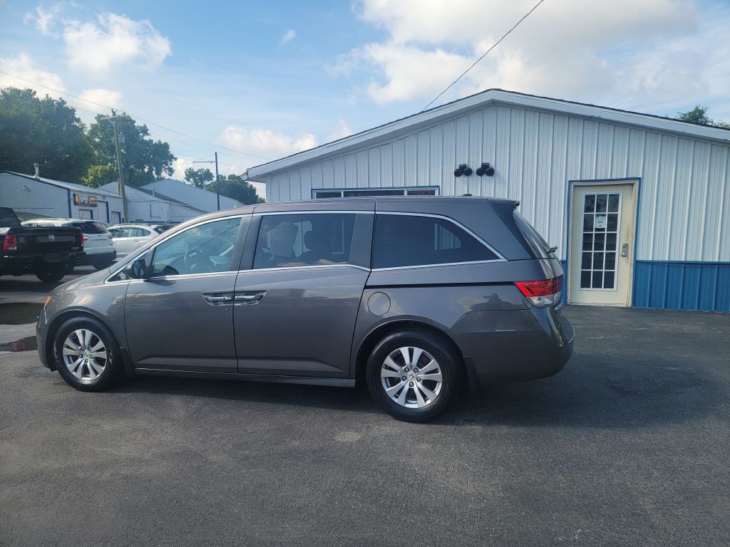 2015 Honda Odyssey Image 2