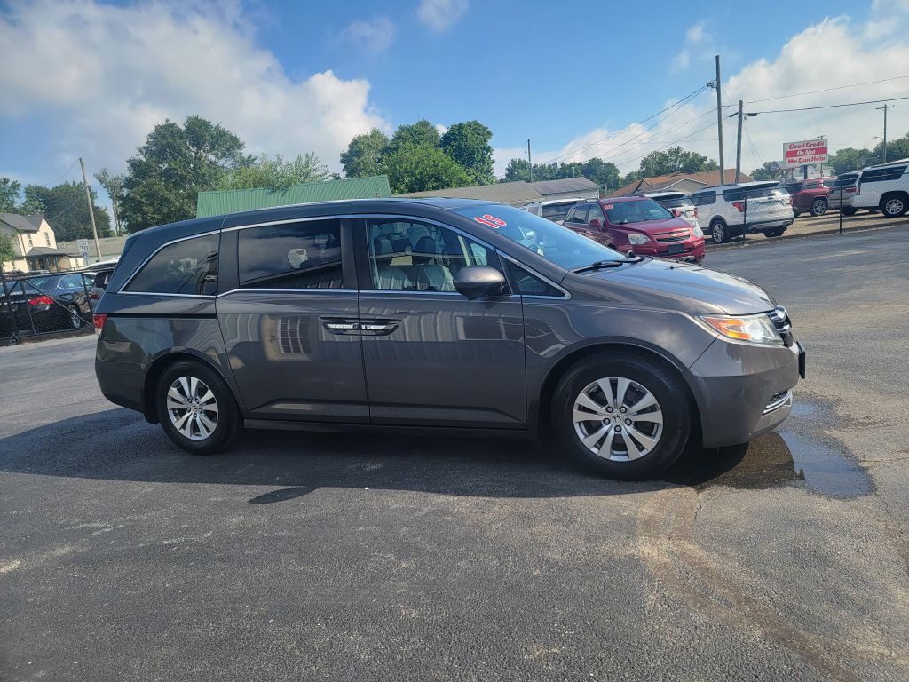 2015 Honda Odyssey Image 3
