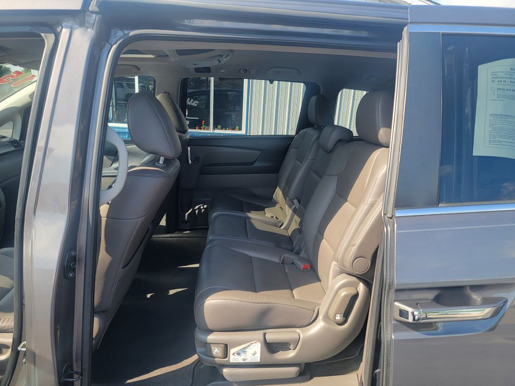 2015 Honda Odyssey Image 10
