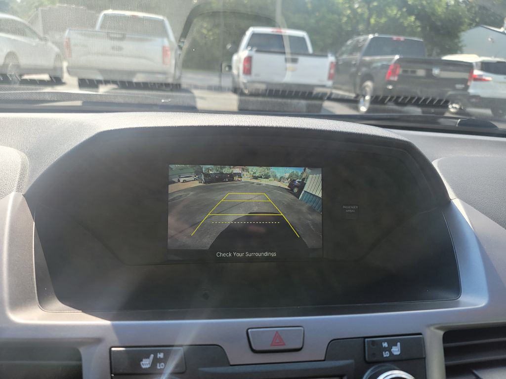 2015 Honda Odyssey Image 25