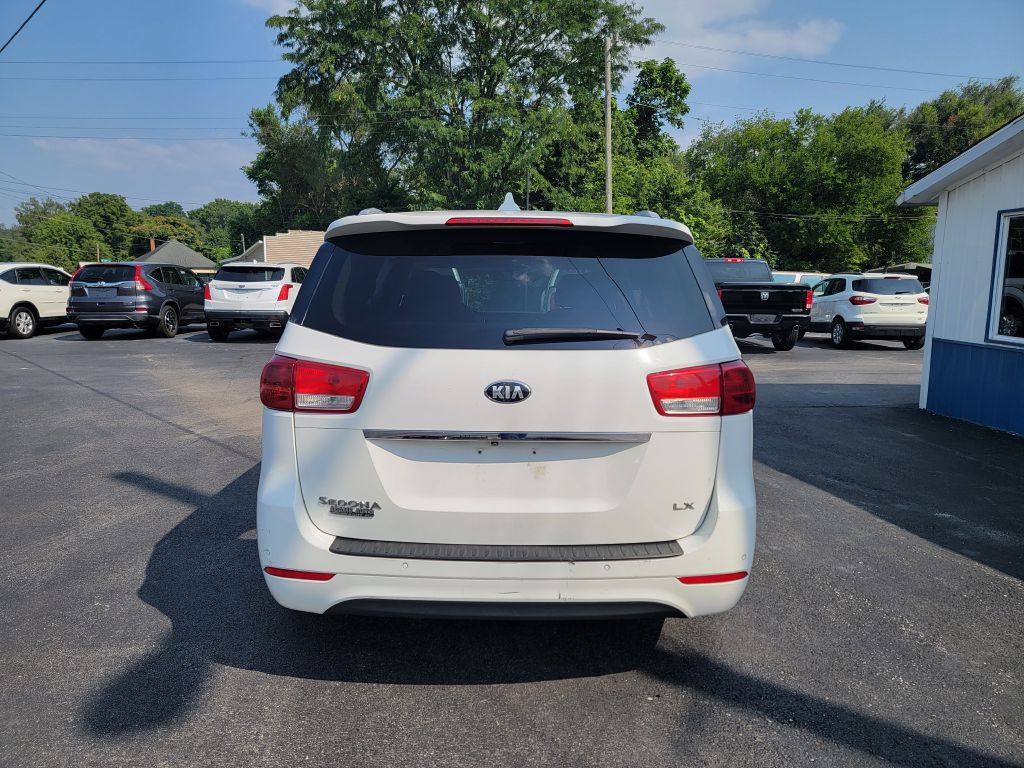 2016 Kia Sedona Image 8