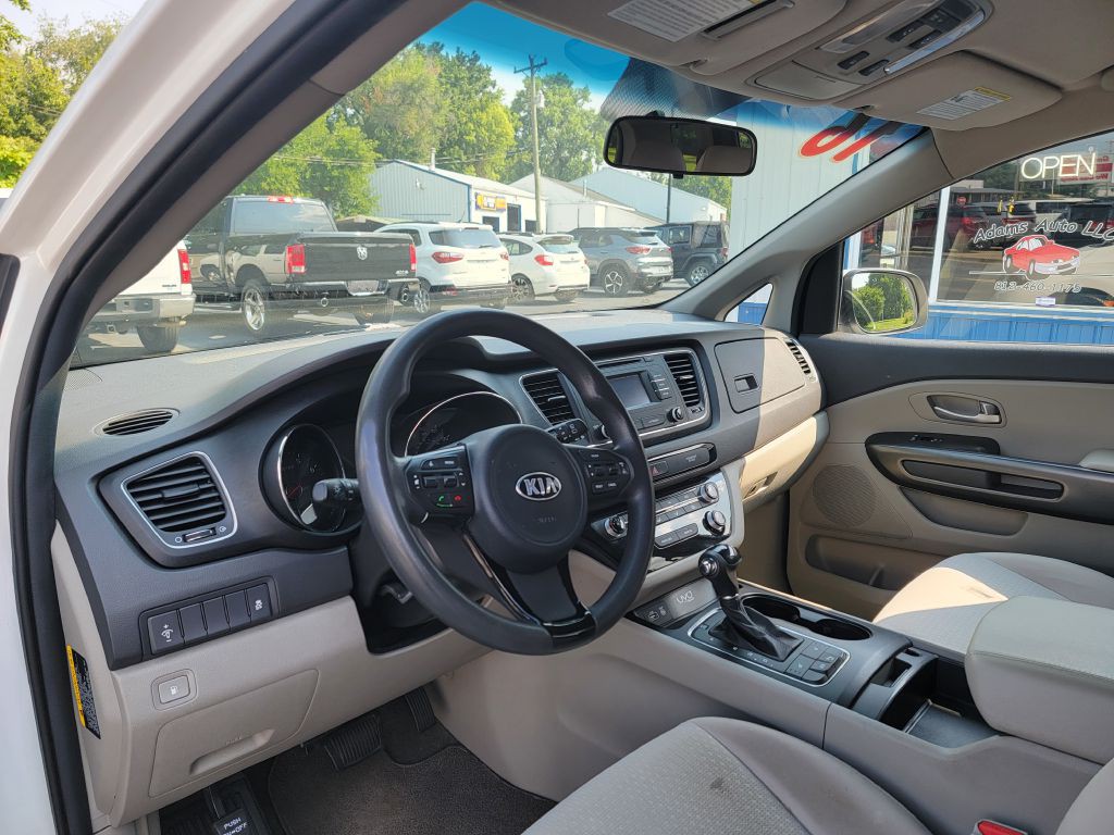 2016 Kia Sedona Image 20