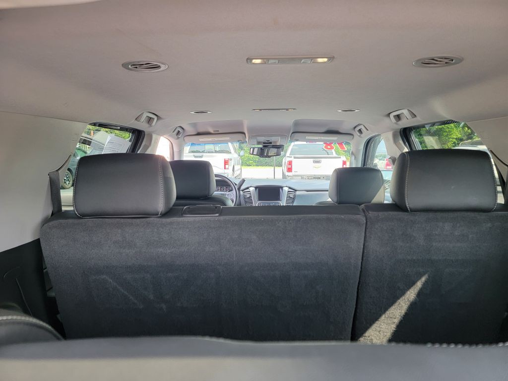2018 Chevrolet Tahoe Image 17