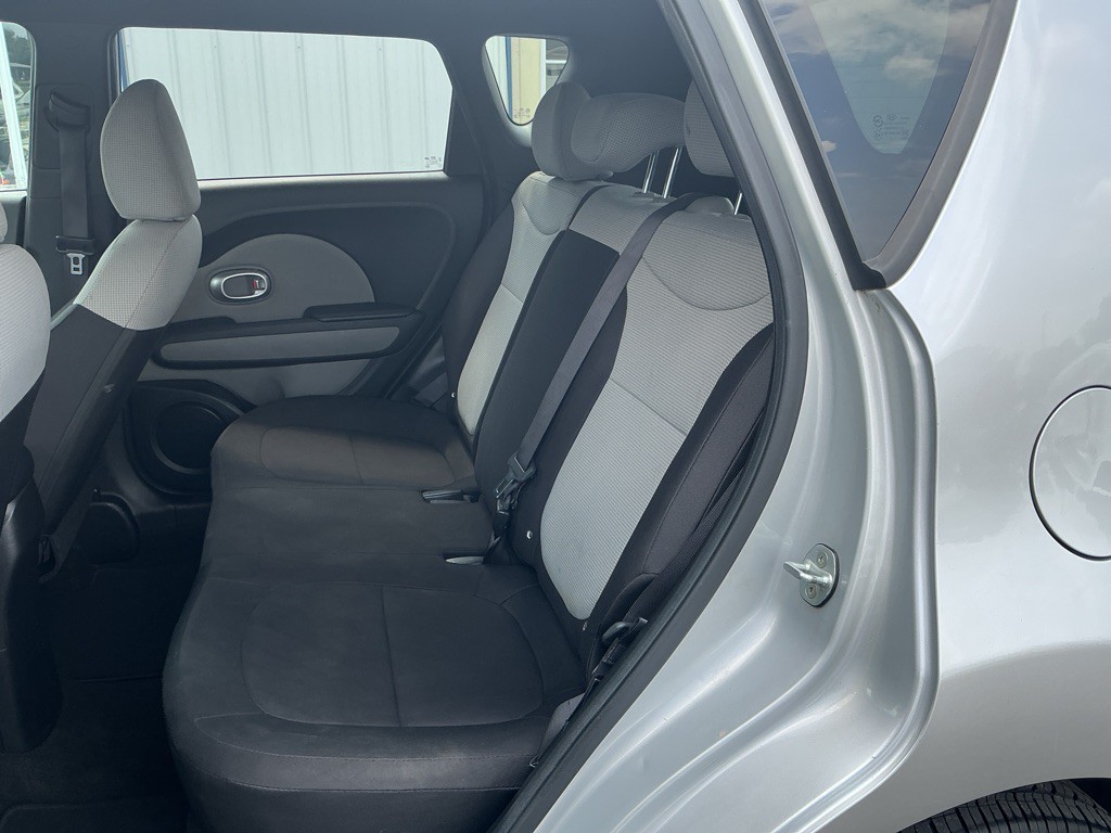 2015 Kia Soul Image 12