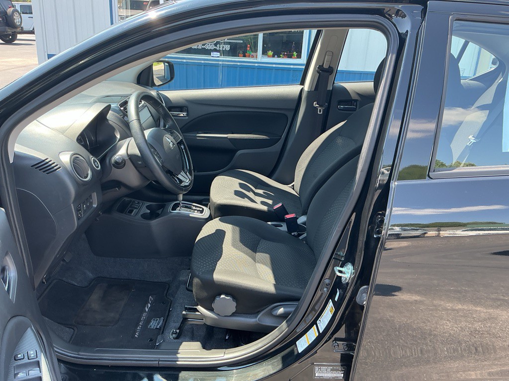 2022 Mitsubishi Mirage Image 7