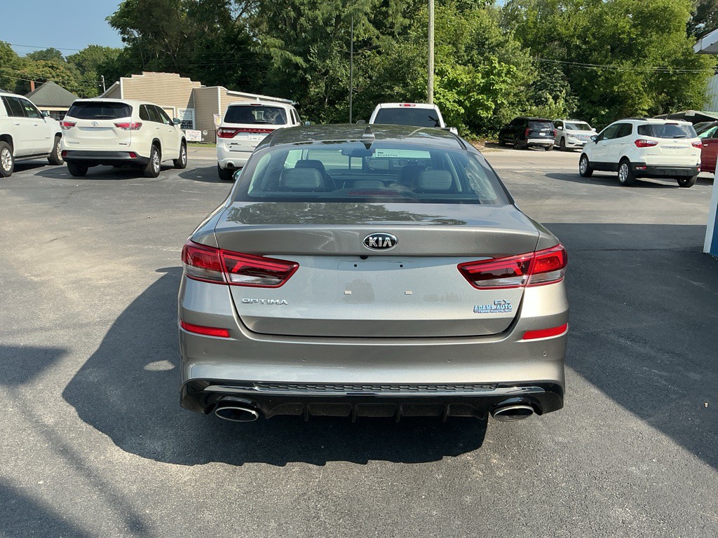 2019 Kia Optima Image 3