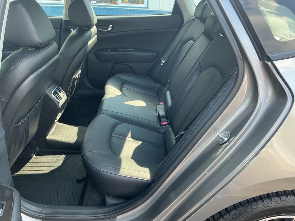2019 Kia Optima Image 10