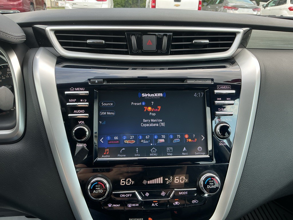 2015 Nissan Murano Image 20