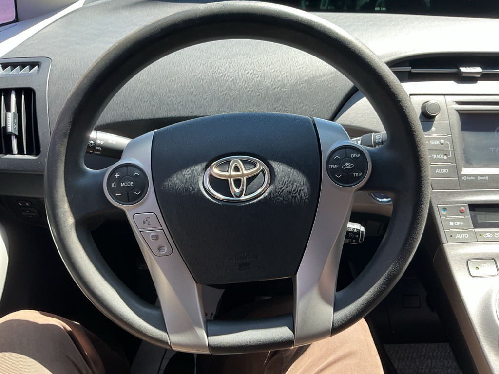 2013 Toyota Prius Image 14