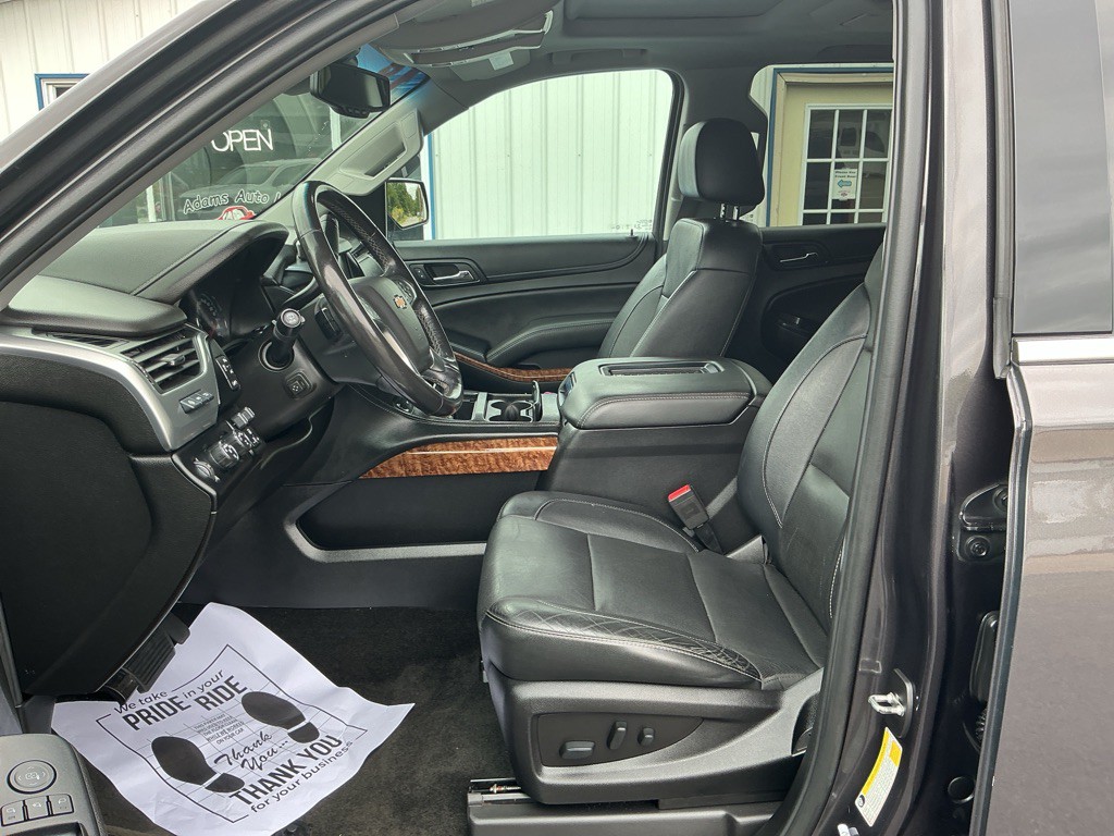 2018 Chevrolet Suburban Image 8