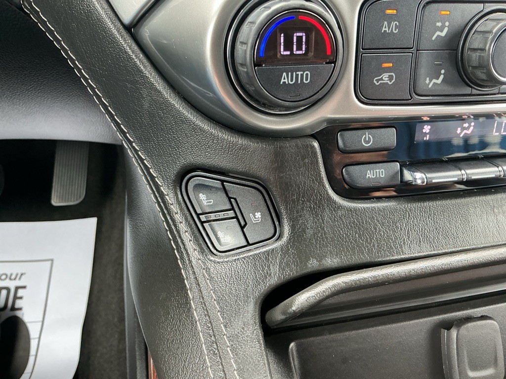 2018 Chevrolet Suburban Image 28