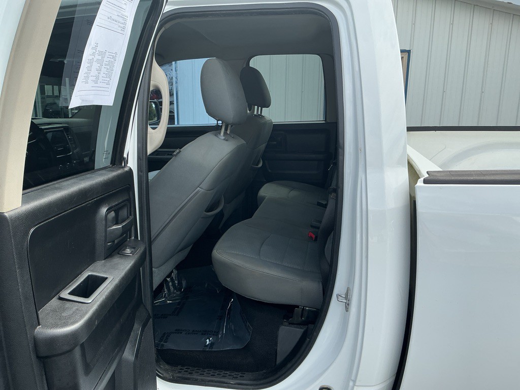 2013 RAM 1500 Image 9