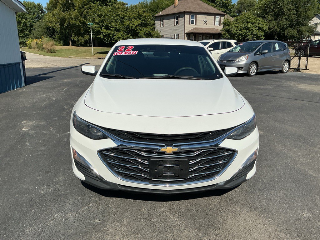 2022 Chevrolet Malibu Image 6
