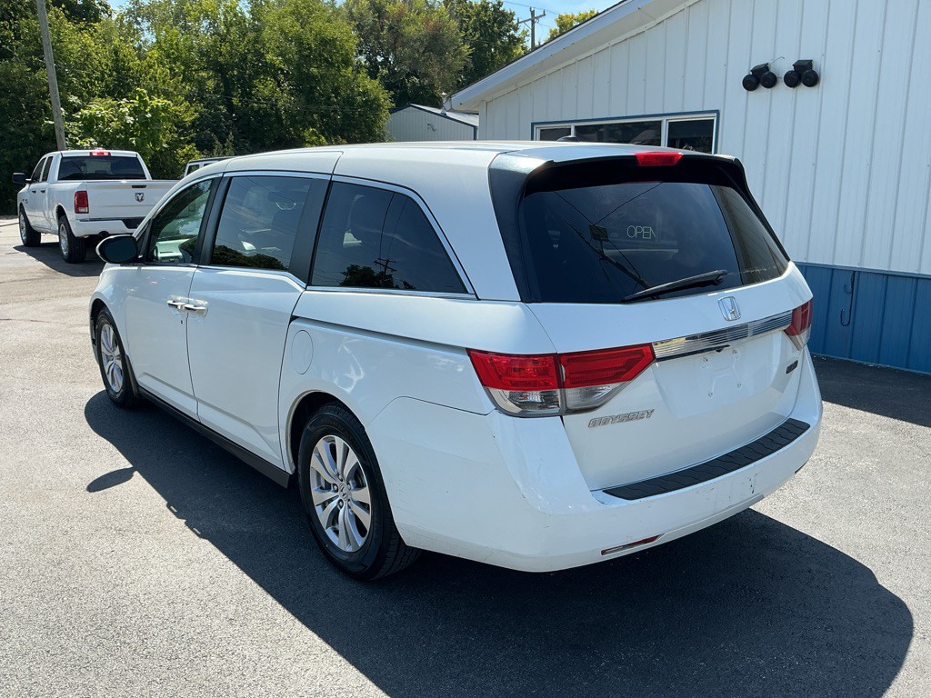 2014 Honda Odyssey Image 2