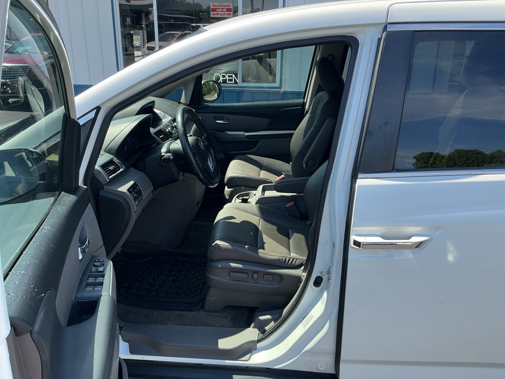 2014 Honda Odyssey Image 7