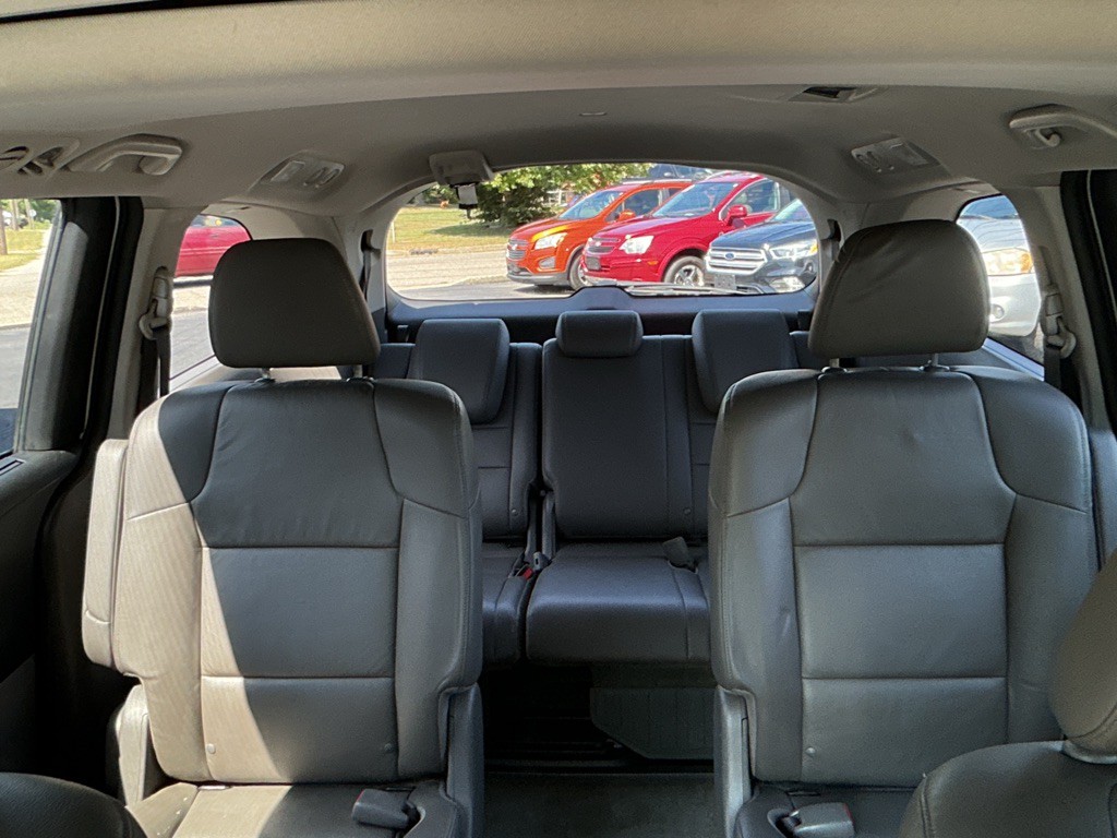 2014 Honda Odyssey Image 31